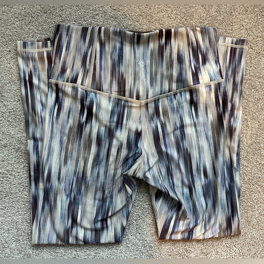Athleta Blue and Gray Patterned Leggings 25in. Sz. Small